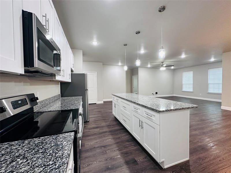2415 San Gabriel Drive, Granbury TX 76048 - Photo 6