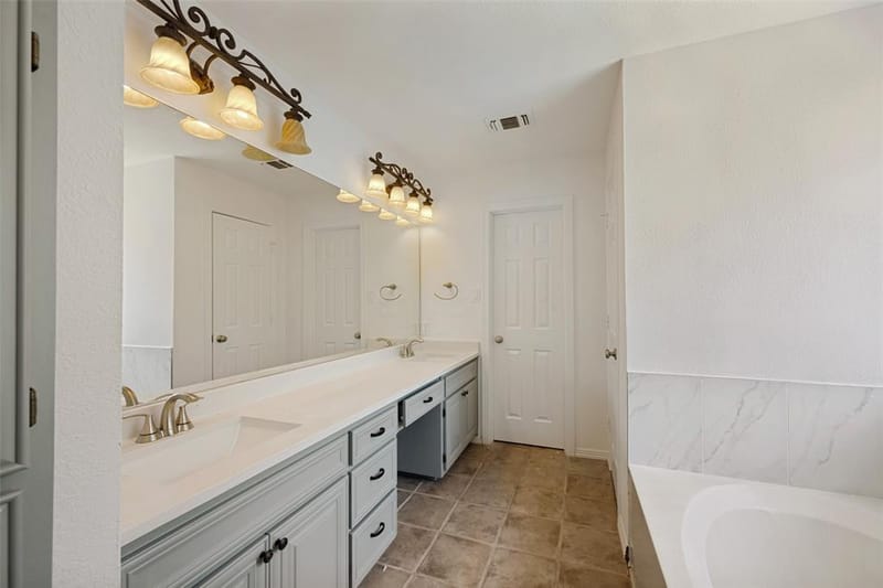 1432 Holley Creek Lane, Mansfield TX 76063 - Photo 8