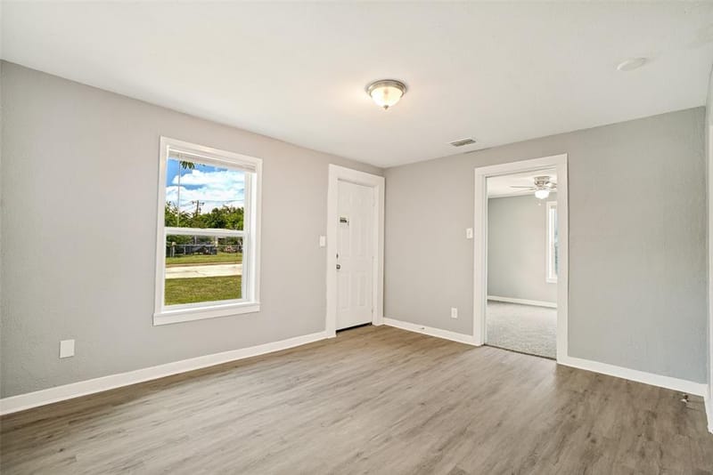 5505 Humbert Avenue, Fort Worth TX 76107 - Photo 2