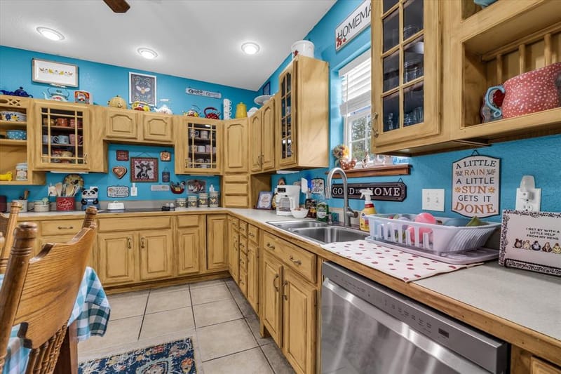 173 County Road 3465, Clifton TX 76634 - Photo 17