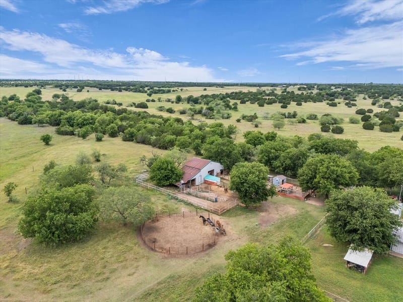173 County Road 3465, Clifton TX 76634 - Photo 7