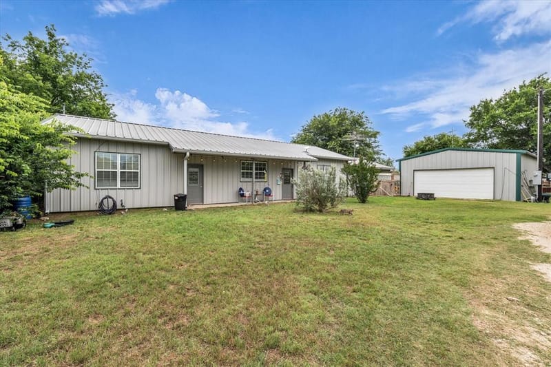 173 County Road 3465, Clifton TX 76634 - Photo 3