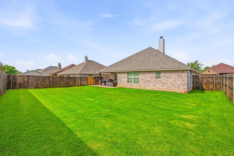 123 Donna Circle, Granbury TX 76049 - Photo 23