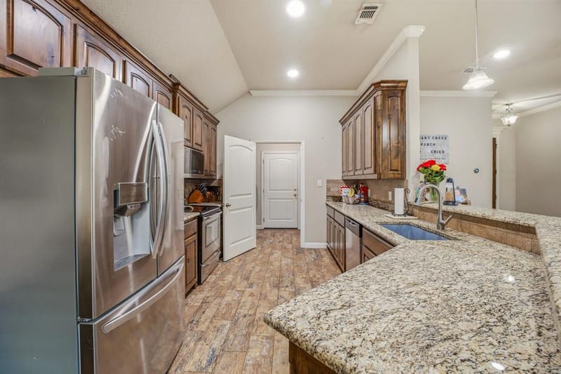 123 Donna Circle, Granbury TX 76049 - Photo 16