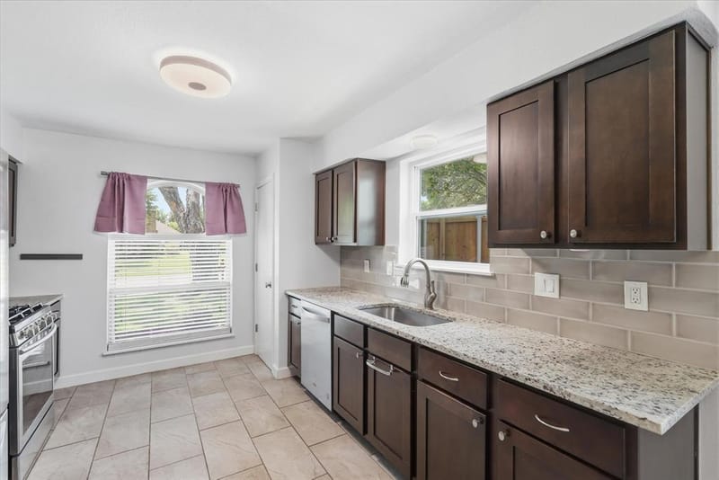 1617 Cherbourg Drive, Plano TX 75075 - Photo 9