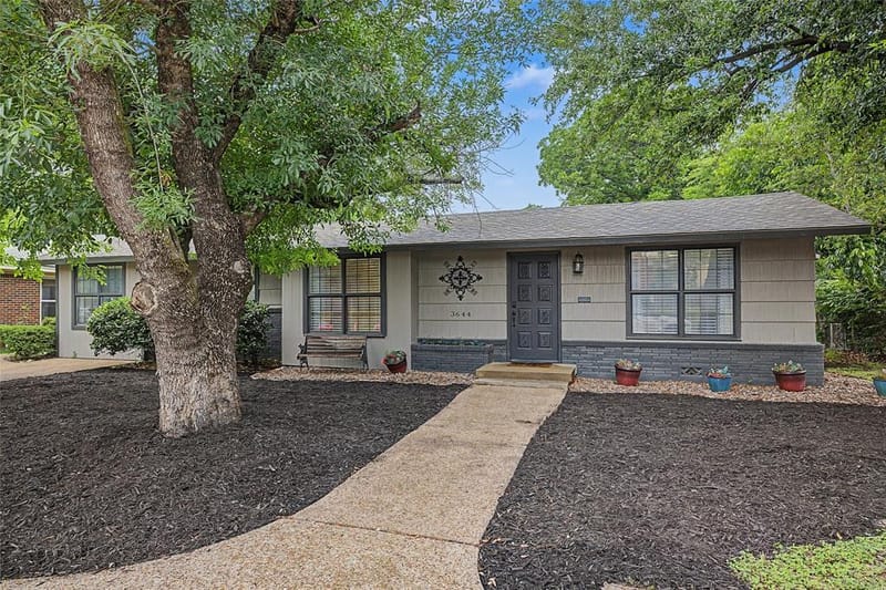 3644 W Seminary Drive, Fort Worth TX 76109 - Photo 2