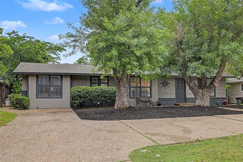 3644 W Seminary Drive, Fort Worth TX 76109 - Photo 3