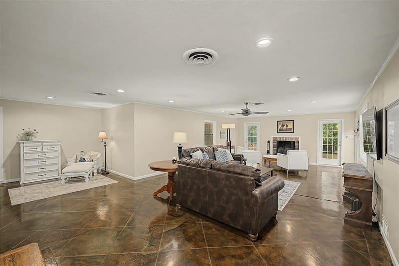 3644 W Seminary Drive, Fort Worth TX 76109 - Photo 9
