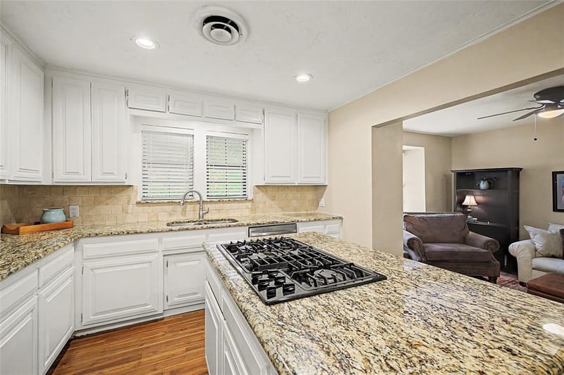 3644 W Seminary Drive, Fort Worth TX 76109 - Photo 14