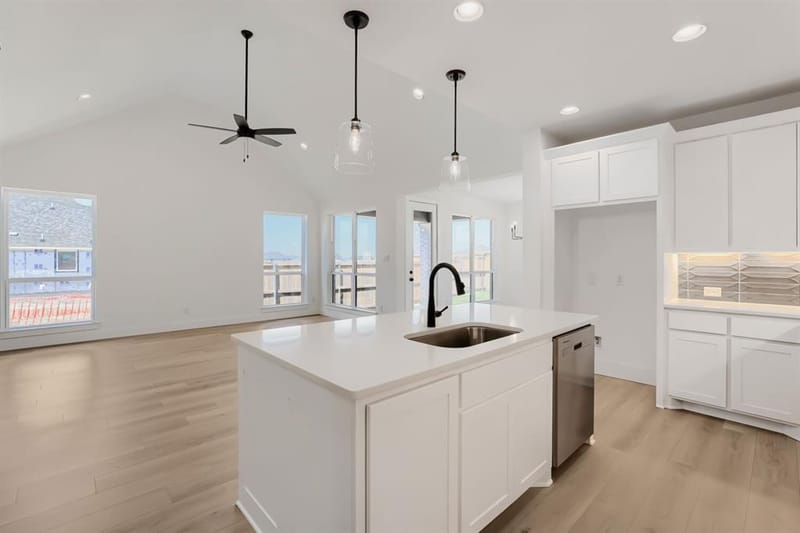 2604 Grinnel Drive, Celina TX 75009 - Photo 11