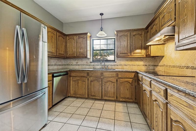 4123 Lawngate Drive, Dallas TX 75287 - Photo 14