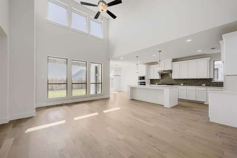 11528 Hardwick Road, Fort Worth TX 76052 - Photo 3