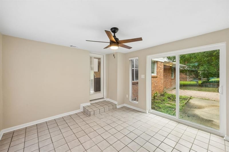 636 Kessler Boulevard, Sherman TX 75092 - Photo 13