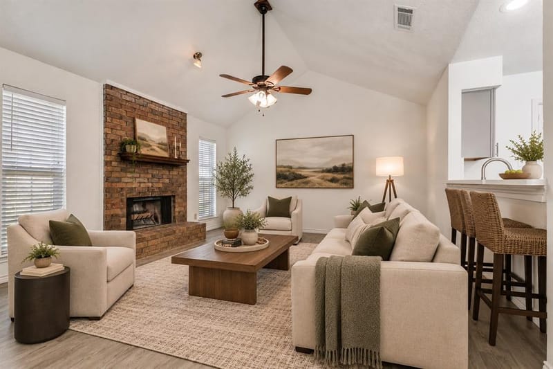 2121 Stone Moss Lane, Grapevine TX 76051 - Photo 2