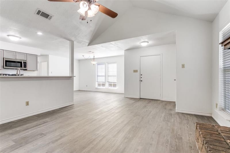 2121 Stone Moss Lane, Grapevine TX 76051 - Photo 16
