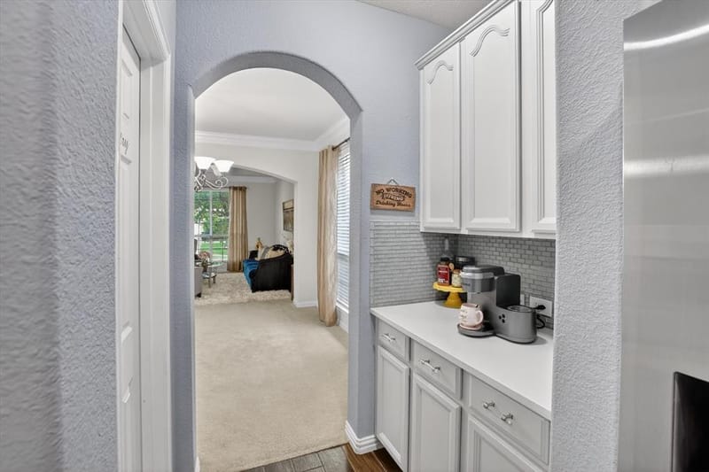 6601 Vintage Drive, Arlington TX 76001 - Photo 6