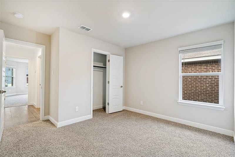 608 Breckenridge Park Drive, Alvarado TX 76009 - Photo 18