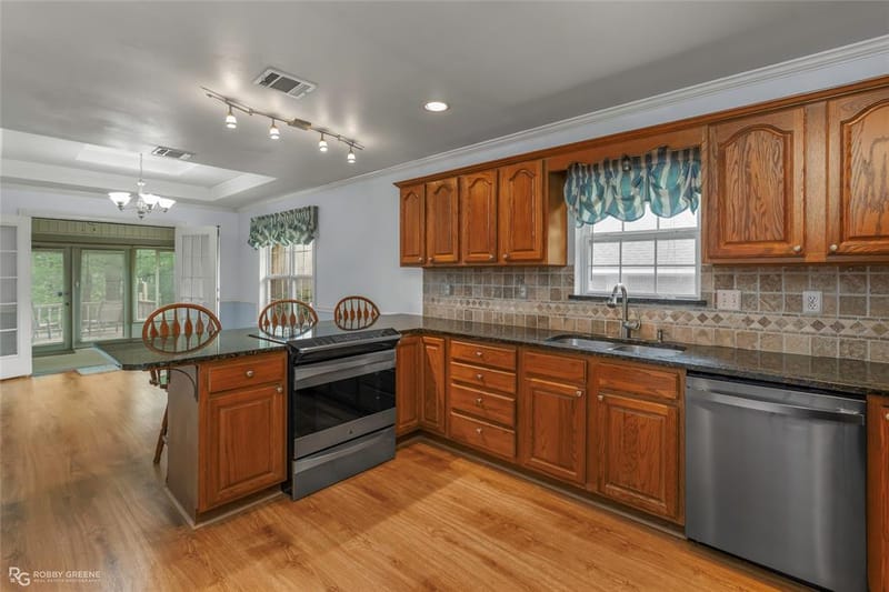210 Country Club Drive, Benton LA 71006 - Photo 12