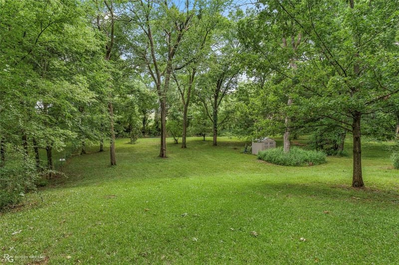 210 Country Club Drive, Benton LA 71006 - Photo 3