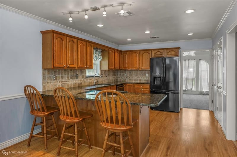 210 Country Club Drive, Benton LA 71006 - Photo 9