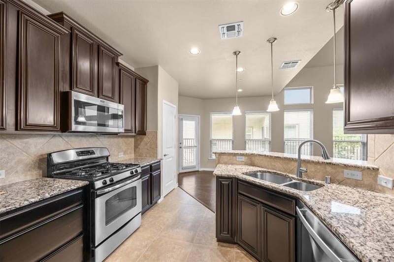 5621 Cojimar Drive, McKinney TX 75070 - Photo 13
