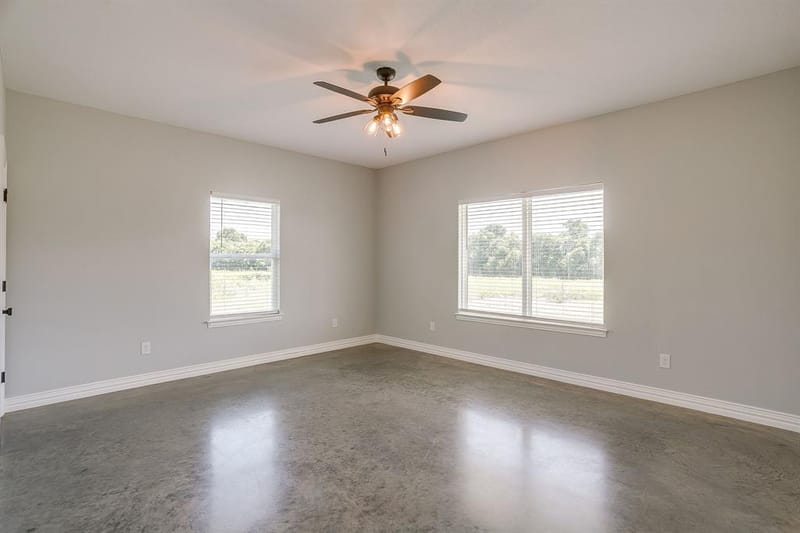 13901 County Road 102, Grandview TX 76050 - Photo 24