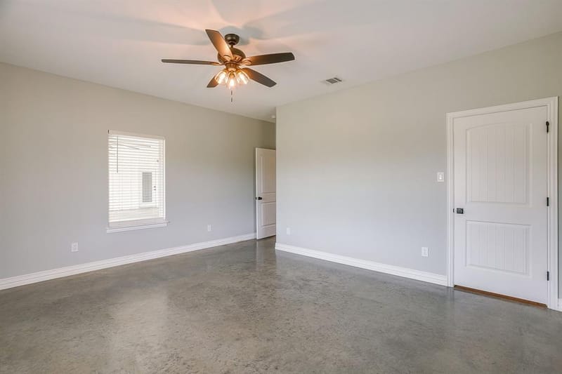 13901 County Road 102, Grandview TX 76050 - Photo 25