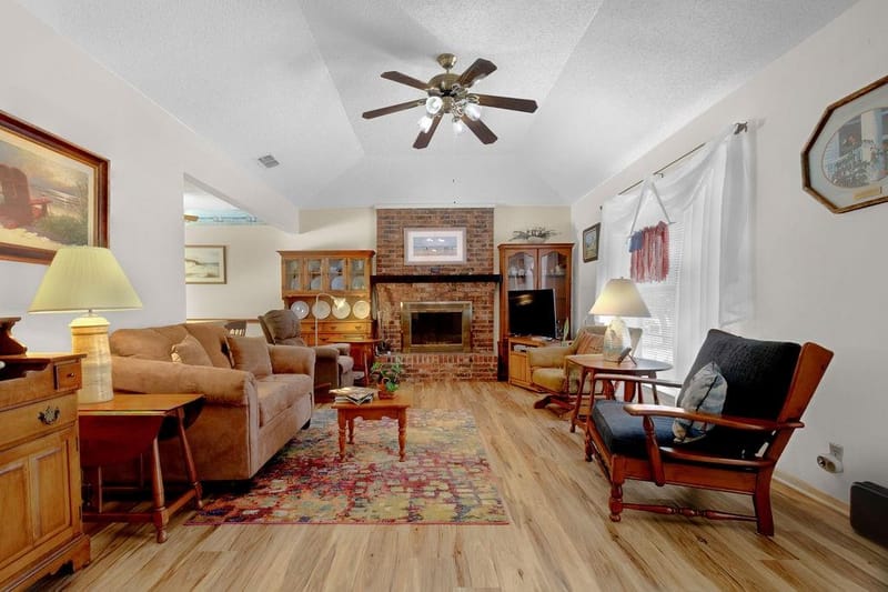 324 Texas Drive, Hideaway TX 75771 - Photo 5