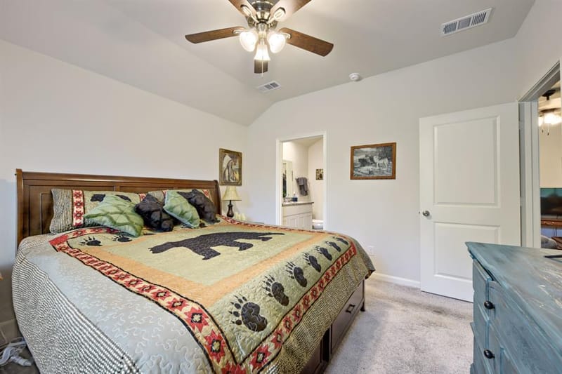420 Jameson Street, Springtown TX 76082 - Photo 14