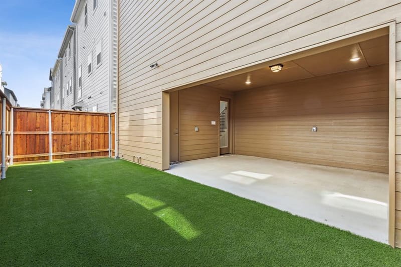 2519 Carolwood Lane, Dallas TX 75212 - Photo 17