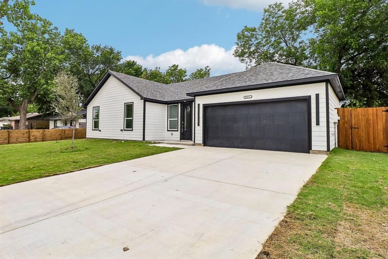 827 Powell Circle, Mesquite TX 75149 - Photo 3