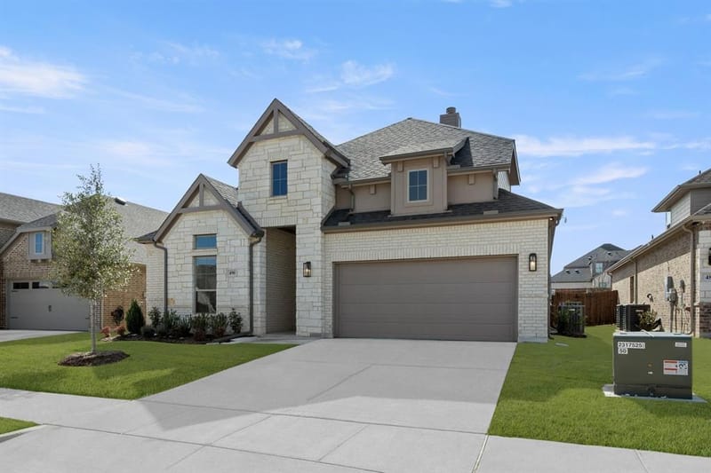 490 Red Maple Road, Waxahachie TX 75165 - Photo 2