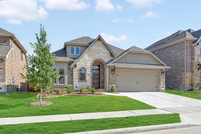 14506 Lovelace Street, Pilot Point TX 75009 - Photo 3