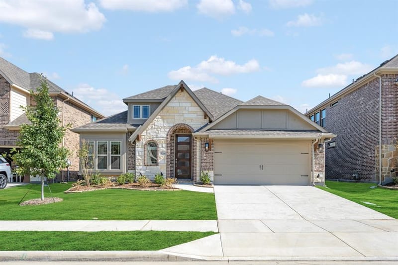 14506 Lovelace Street, Pilot Point TX 75009