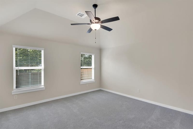 808 Tesslynn Avenue, Godley TX 76044 - Photo 16