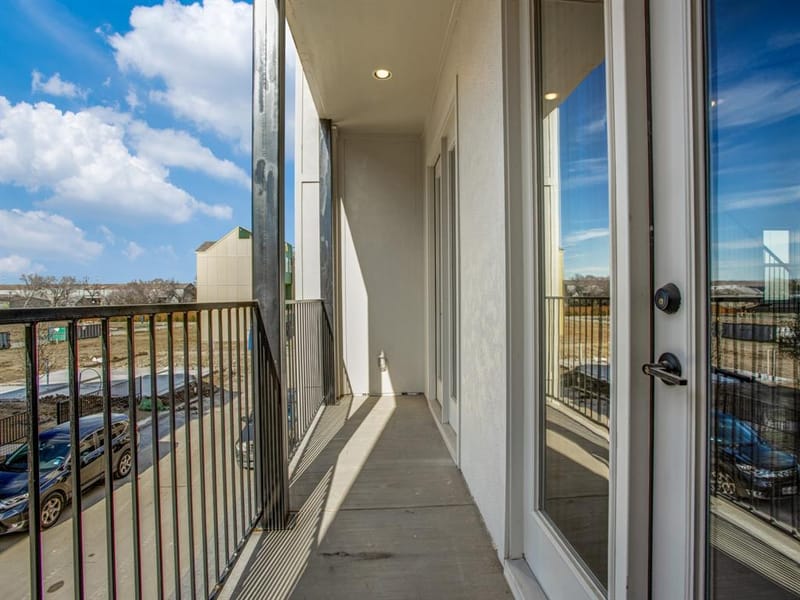 2527 Carolwood Lane, Dallas TX 75212 - Photo 20