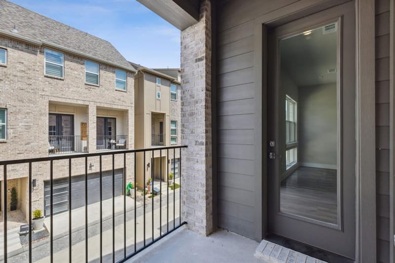 2535 Carolwood Lane, Dallas TX 75212 - Photo 16