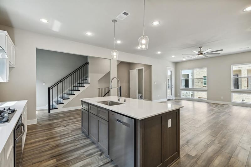 2535 Carolwood Lane, Dallas TX 75212 - Photo 5