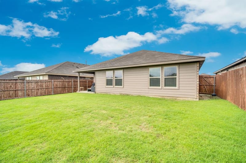 16620 Portage Street, Justin TX 76247 - Photo 19