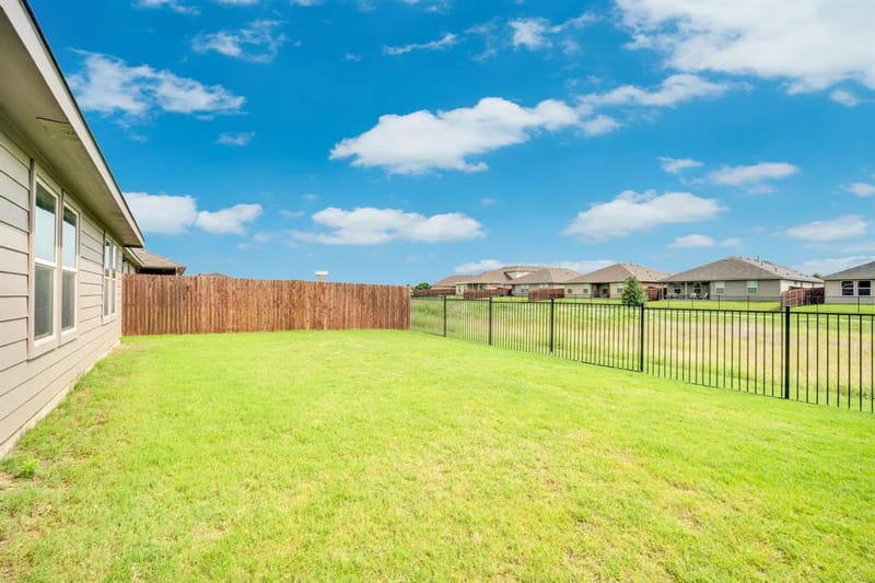 16620 Portage Street, Justin TX 76247 - Photo 21