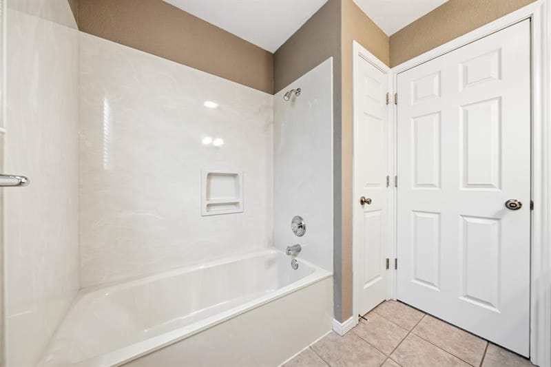 560 Meadow Lane, Crawford TX 76638 - Photo 37