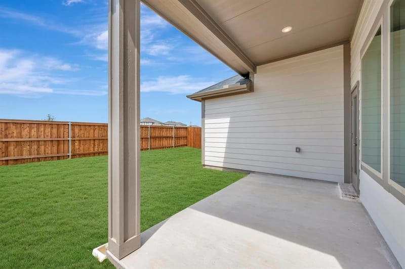 7420 Autumn Hill Drive, Denton TX 76249 - Photo 3