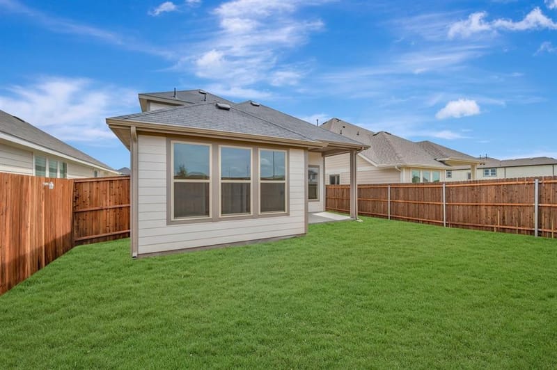 7420 Autumn Hill Drive, Denton TX 76249 - Photo 4