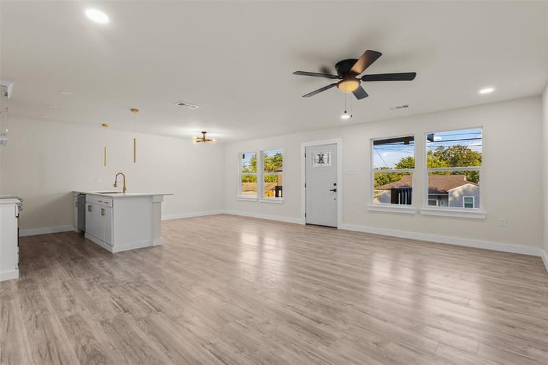 1507 E Waco Avenue, Dallas TX 75216 - Photo 7