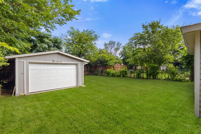 4318 Jamaica Street, Dallas TX 75210 - Photo 28