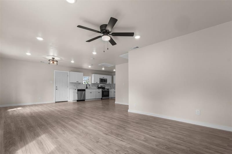 4318 Jamaica Street, Dallas TX 75210 - Photo 10