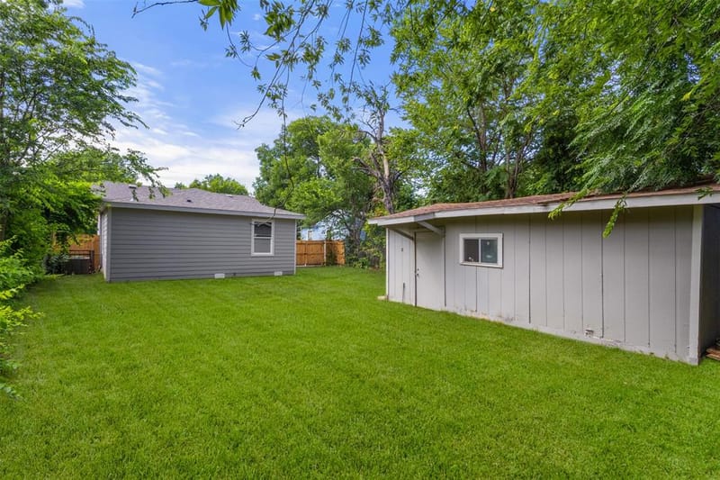 4318 Jamaica Street, Dallas TX 75210 - Photo 29