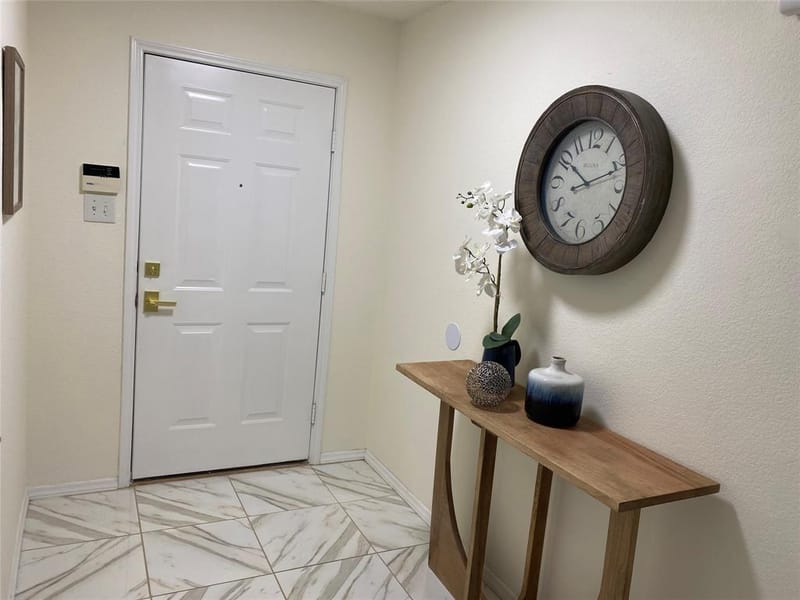 5534 Mandarin Way, Dallas TX 75249 - Photo 12