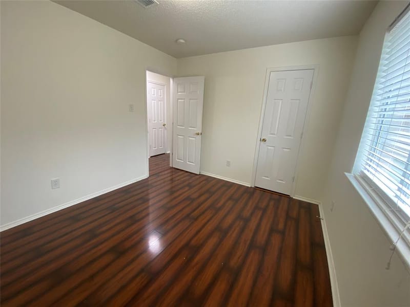 5534 Mandarin Way, Dallas TX 75249 - Photo 36
