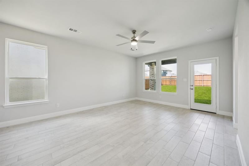 515 Lana Drive, Seagoville TX 75159 - Photo 9